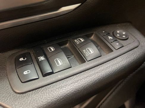 Used 2023 RAM 1500 Big Horn AWD/4WD image 8