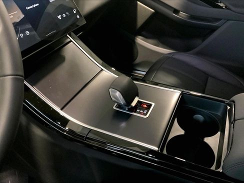 New 2026 Land Rover Range Rover Evoque Dynamic SE image 7