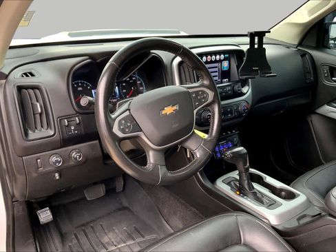 Used 2018 Chevrolet Colorado ZR2 w/ ZR2 Dusk Special Edition AWD/4WD image 17