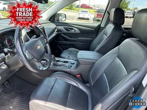 Used 2019 Chevrolet Traverse LT w/ LT Premium Package AWD/4WD image 7