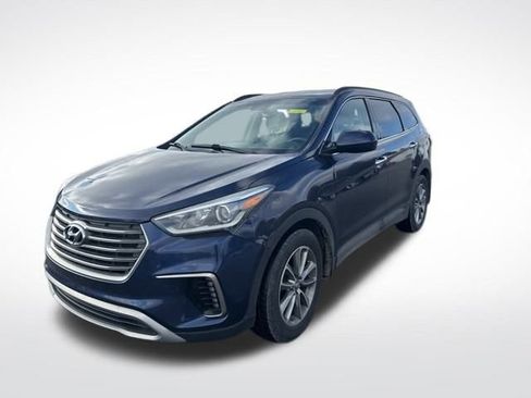 Used 2018 Hyundai Santa Fe SE w/ Cargo Package image 1