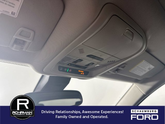 Used 2020 GMC Terrain Denali w/ Denali Premium Package AWD/4WD image 11