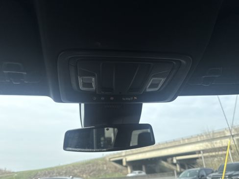 Used 2023 GMC Sierra 1500 AT4 image 28