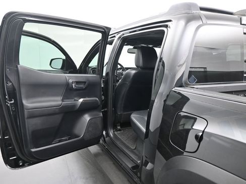 Used 2021 Toyota Tacoma TRD Pro image 16