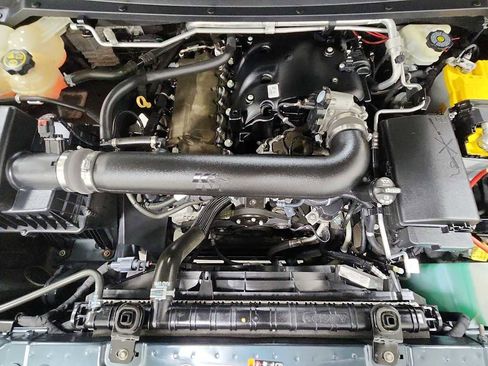 Used 2017 Chevrolet Colorado Z71 image 29