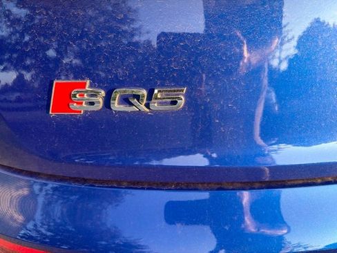 Used 2023 Audi SQ5 Premium Plus w/ Premium Plus Package AWD/4WD image 7