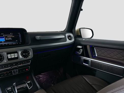 Used 2023 Mercedes-Benz G 550 image 26