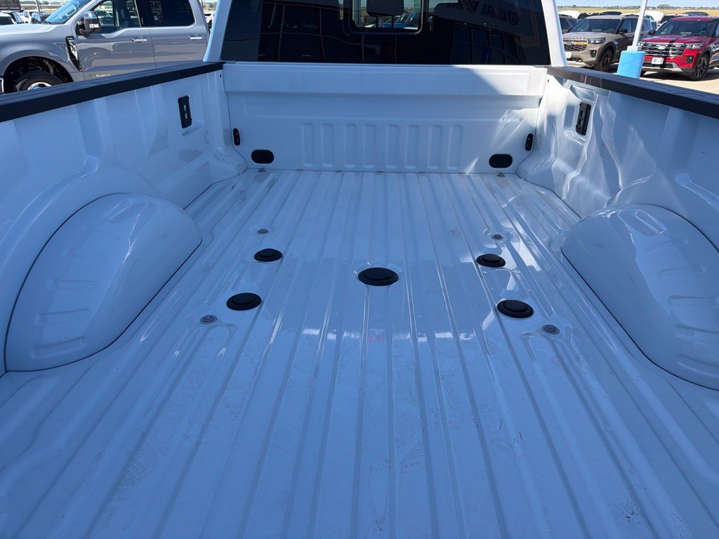 New 2027 Ford F350 Lariat w/ Lariat Premium Package AWD/4WD image 7