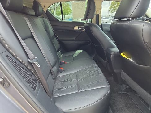 Used 2017 Lexus CT 200h FWD image 20