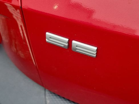 Used 2022 Ford Escape SE w/ SE Sport Appearance Package image 7