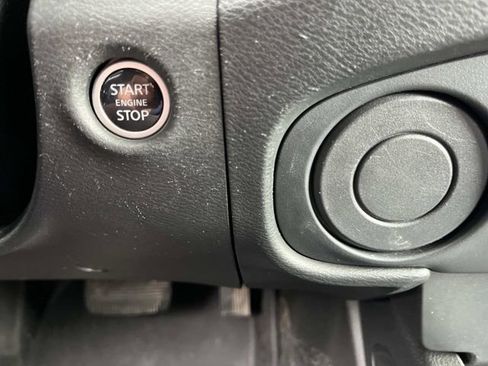 Used 2024 Nissan Frontier S w/ Technology Package RWD image 33