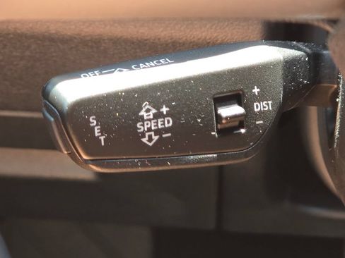 Used 2025 Audi Q5 Premium Plus AWD/4WD image 18