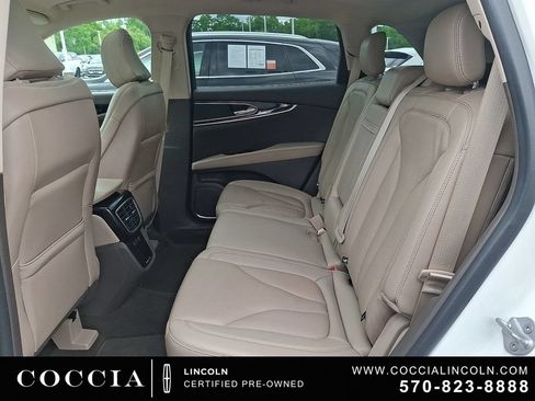 Certified 2023 Lincoln Nautilus Reserve AWD/4WD image 10