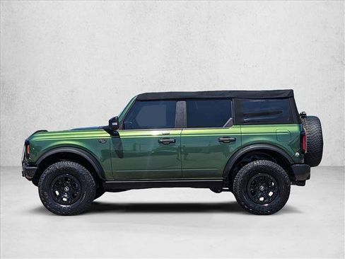 Used 2022 Ford Bronco Wildtrak image 9