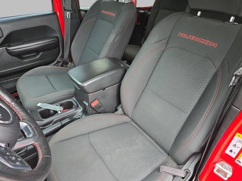 Used 2019 Jeep Wrangler Unlimited Rubicon AWD/4WD image 14