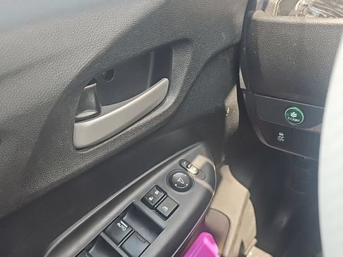 Used 2019 Honda Fit LX image 8