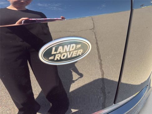 Used 2020 Land Rover Range Rover Evoque SE AWD/4WD image 28