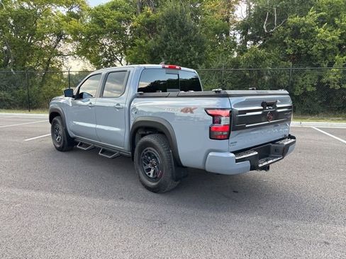 Used 2025 Nissan Frontier PRO-4X w/ Pro Premium Package image 3