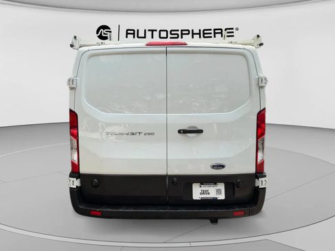 Used 2020 Ford Transit 250 Low Roof RWD image 7