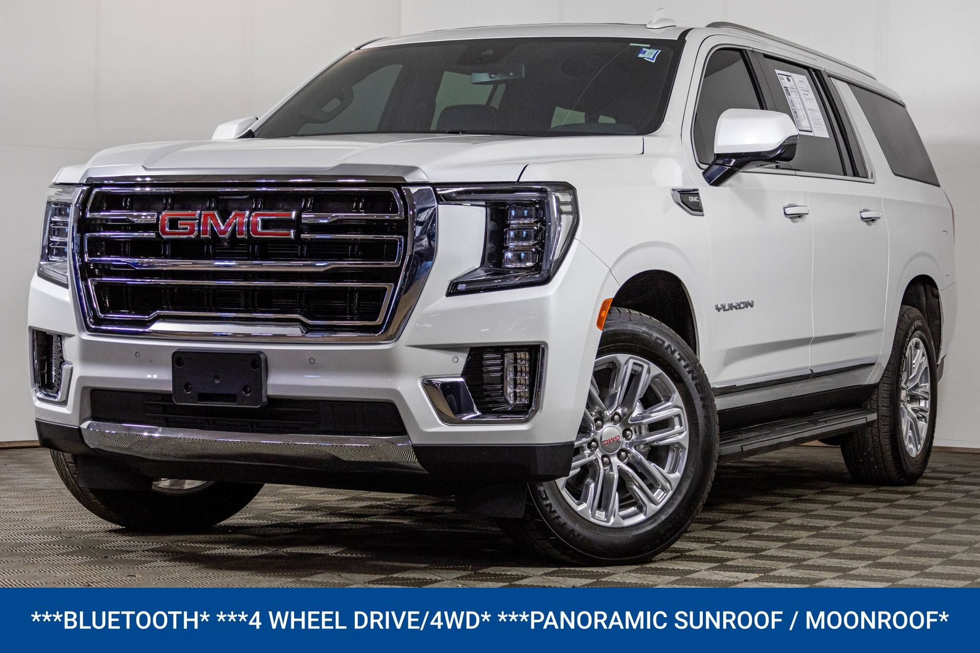 Used 2024 GMC Yukon XL SLT w/ SLT Luxury Package AWD/4WD image 2