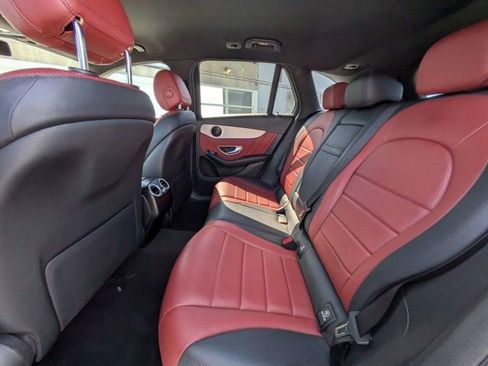 Used 2022 Mercedes-Benz GLC 300 4MATIC w/ AMG Line image 14
