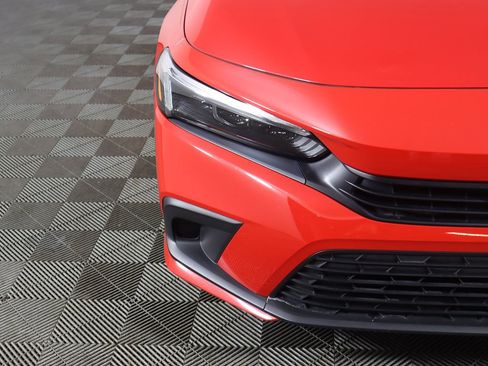 Used 2022 Honda Civic Sport image 10