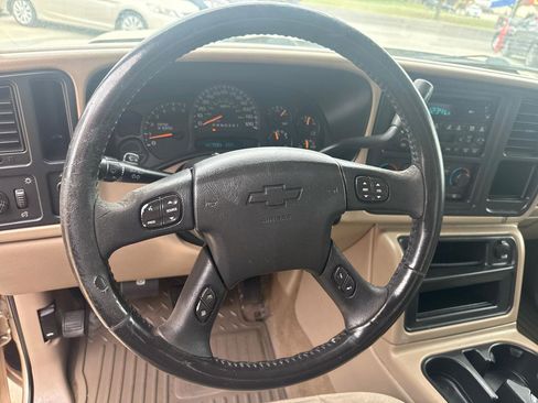 Used 2006 Chevrolet Silverado 1500 LT w/ Onstar Plus Package image 5