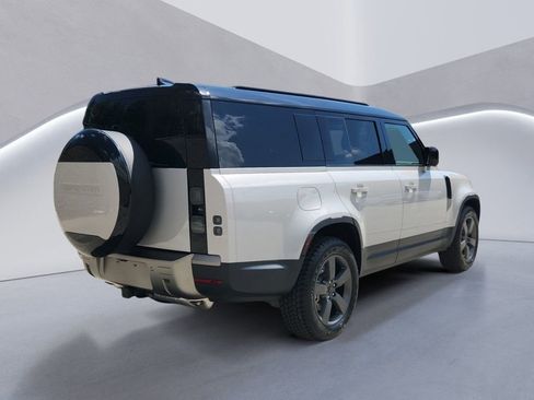 New 2026 Land Rover Defender 130 S AWD/4WD image 4