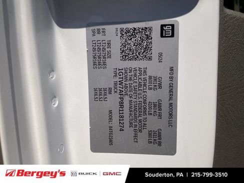 Used 2024 GMC Savana 2500 w/ Driver Convenience Package RWD image 39