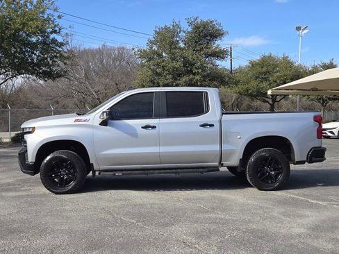 Used 2020 Chevrolet Silverado 1500 LT Trail Boss image 5