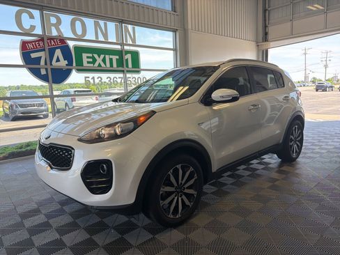 Used 2018 Kia Sportage EX AWD/4WD image 3