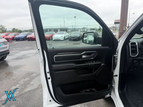 Used 2021 RAM 1500 Big Horn AWD/4WD image 11