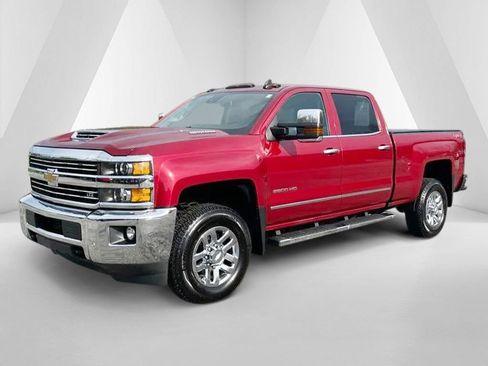 Used 2019 Chevrolet Silverado 2500 LTZ w/ Duramax Plus Package AWD/4WD image 3
