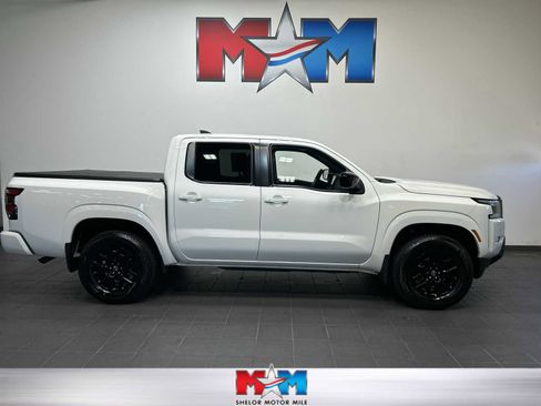 Used 2023 Nissan Frontier SV w/ Midnight Edition Package AWD/4WD image 1