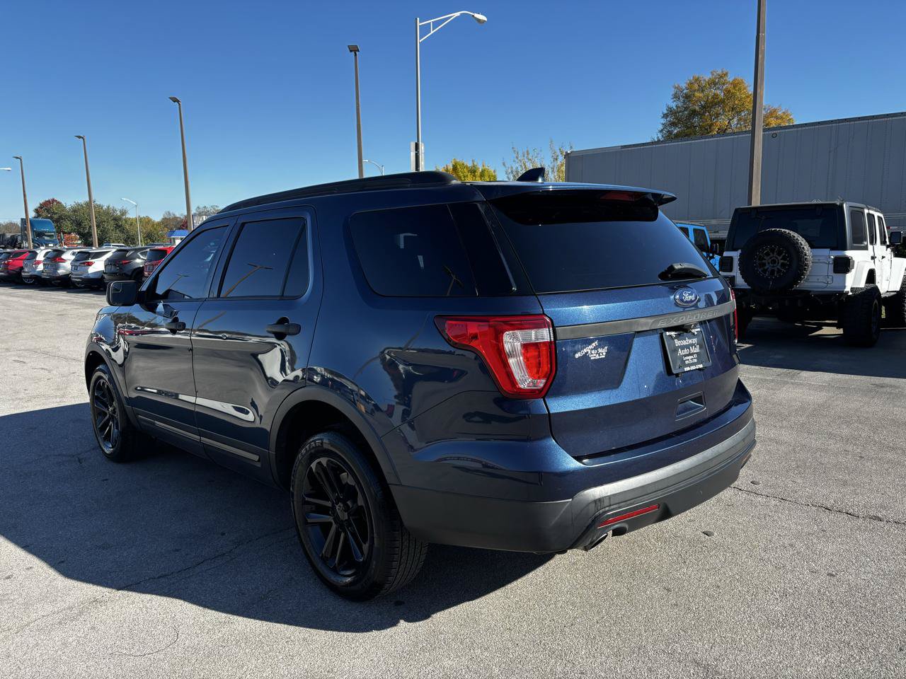 Used 2016 Ford Explorer 4WD image 5