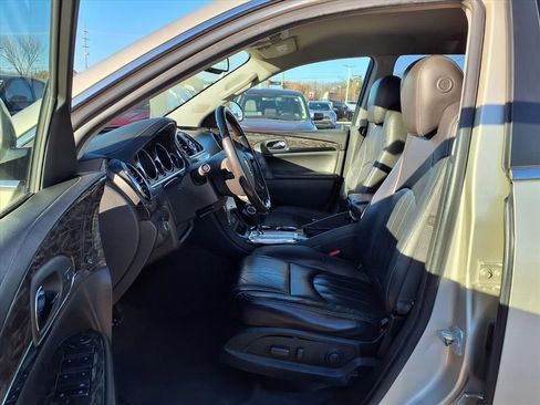 Used 2013 Buick Enclave Leather image 16