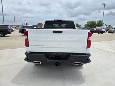 Used 2024 Chevrolet Silverado 1500 LT Trail Boss w/ Protection Package AWD/4WD image 4