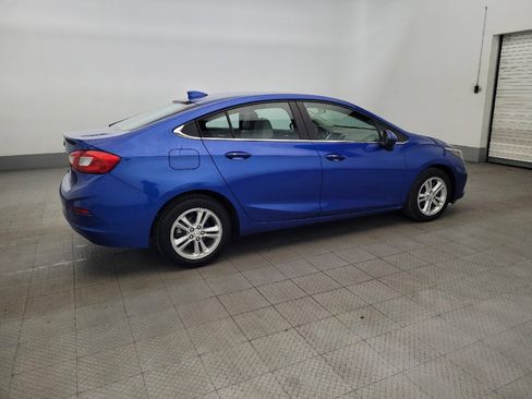 Used 2017 Chevrolet Cruze LT w/ Convenience Package image 10