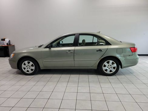 Used 2010 Hyundai Sonata GLS FWD image 8