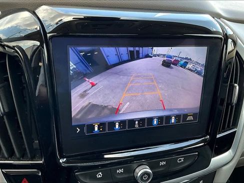 Used 2020 Chevrolet Traverse Premier w/ LPO, Floor Liner Package image 21