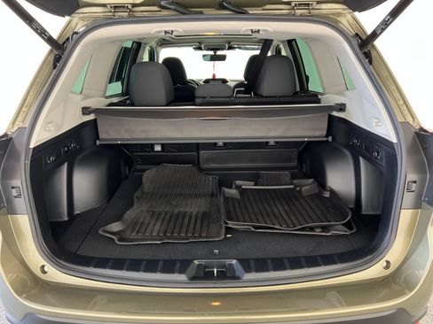 Certified 2023 Subaru Forester Premium AWD/4WD image 25