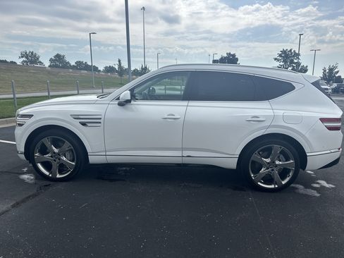 Used 2023 Genesis GV80 3.5T w/ Prestige Package AWD/4WD image 9