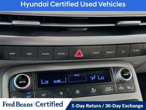 Certified 2023 Hyundai Palisade SEL w/ Premium Package AWD/4WD image 21