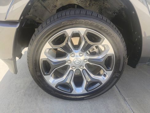 Used 2020 RAM 1500 Limited image 31