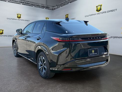 Used 2023 Lexus RZ 450e Premium w/ Technology Package AWD/4WD image 3