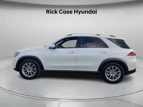 Used 2024 Mercedes-Benz GLE 450 4MATIC image 3