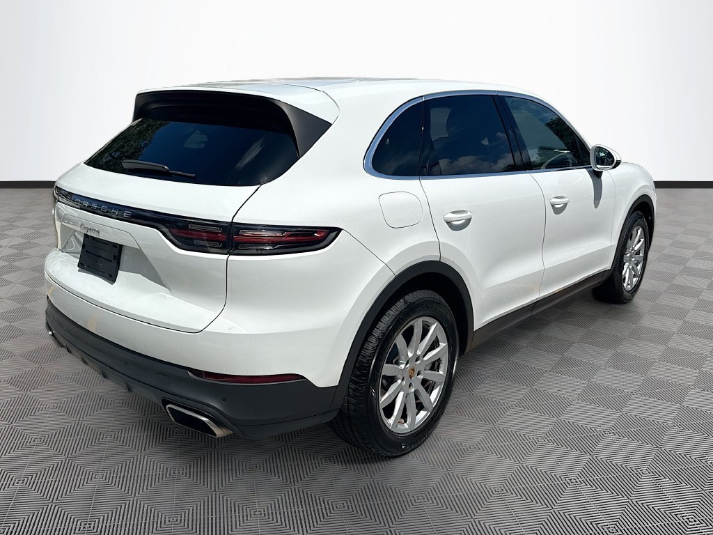 Used 2023 Porsche Cayenne AWD/4WD image 8
