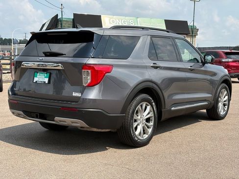 Used 2021 Ford Explorer XLT AWD/4WD image 8
