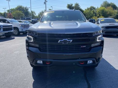 Used 2021 Chevrolet Silverado 1500 LT Trail Boss w/ Convenience Package II AWD/4WD image 2