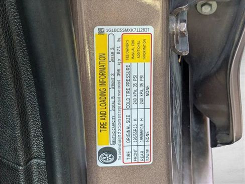 Used 2019 Chevrolet Cruze LS image 15